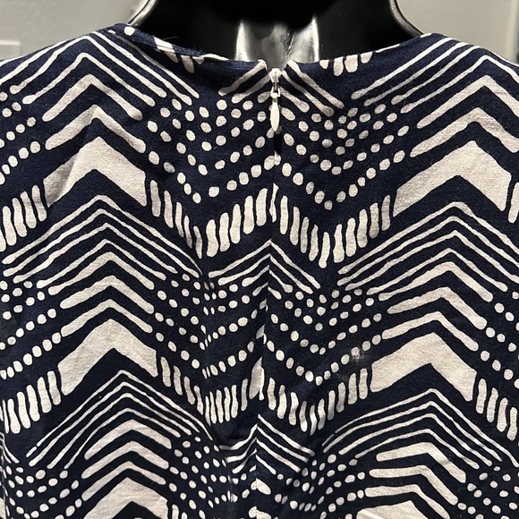 Blue and White J. Crew Linen Jump Suit side pockets 2 decorative back pockets - Picture 8 of 9